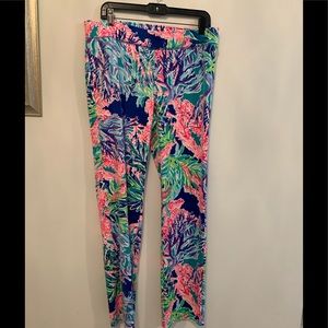 Lilly Pulitzer velour leggings Fan Club Print Sz L